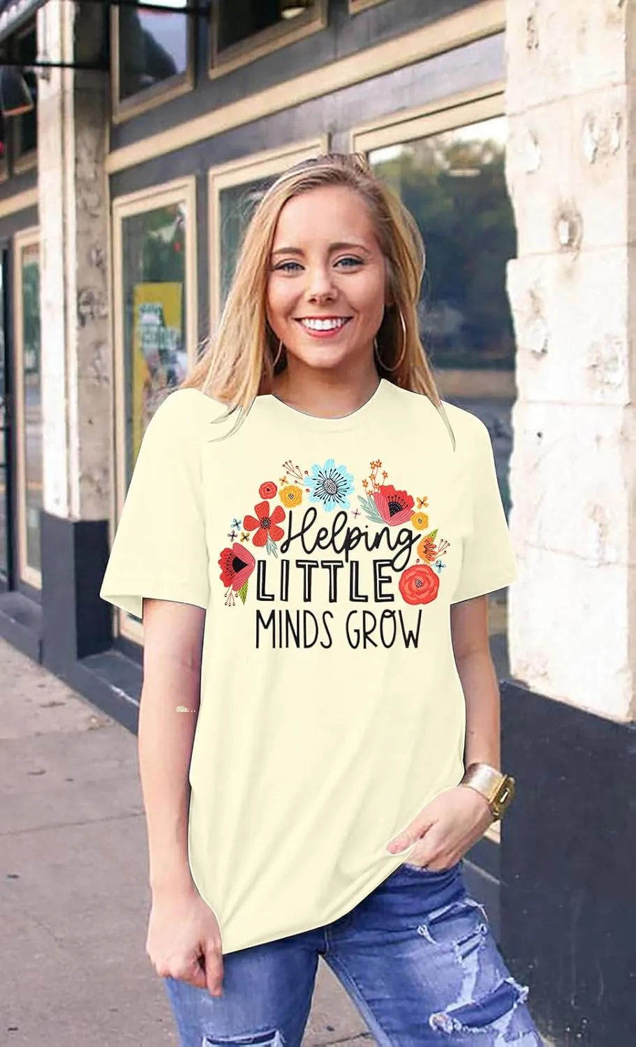 Teacher Shirt Women Wildflower Teacher Shirts Helping Little Minds Grow Kindergarten Teacher Tee Inspirational Tops
